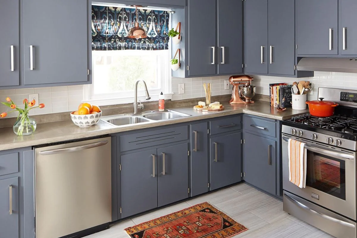 Grey Kitchen Cabinets