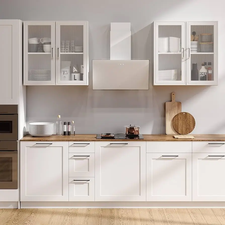 White kitchen Cabinets